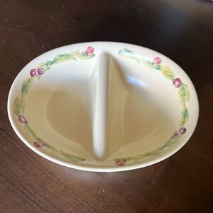 Jamberry by Pfaltzgraff 10” Oval Divided Vegetable Bowl Lg. Serving Dish D/2006